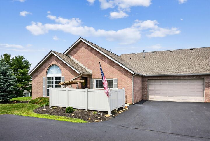 Property Photo: 3983 Malbec Drive OH 43230