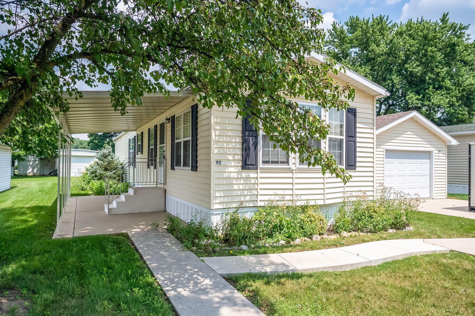 Property Photo: 3200 Smeltzer Road OH 43302