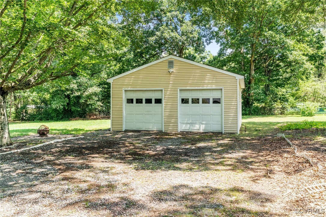 Property Photo: 25297 Pleasantview Road VA 22546