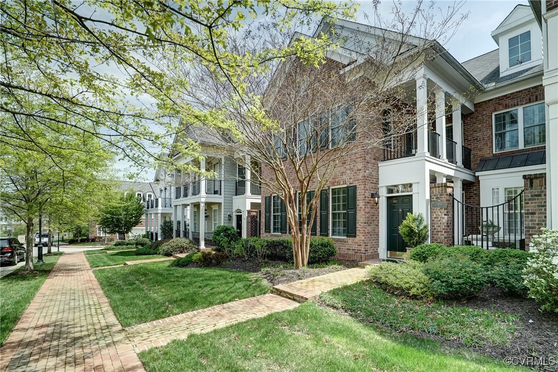 Property Photo: 709 Chiswick Park Rd VA 23229