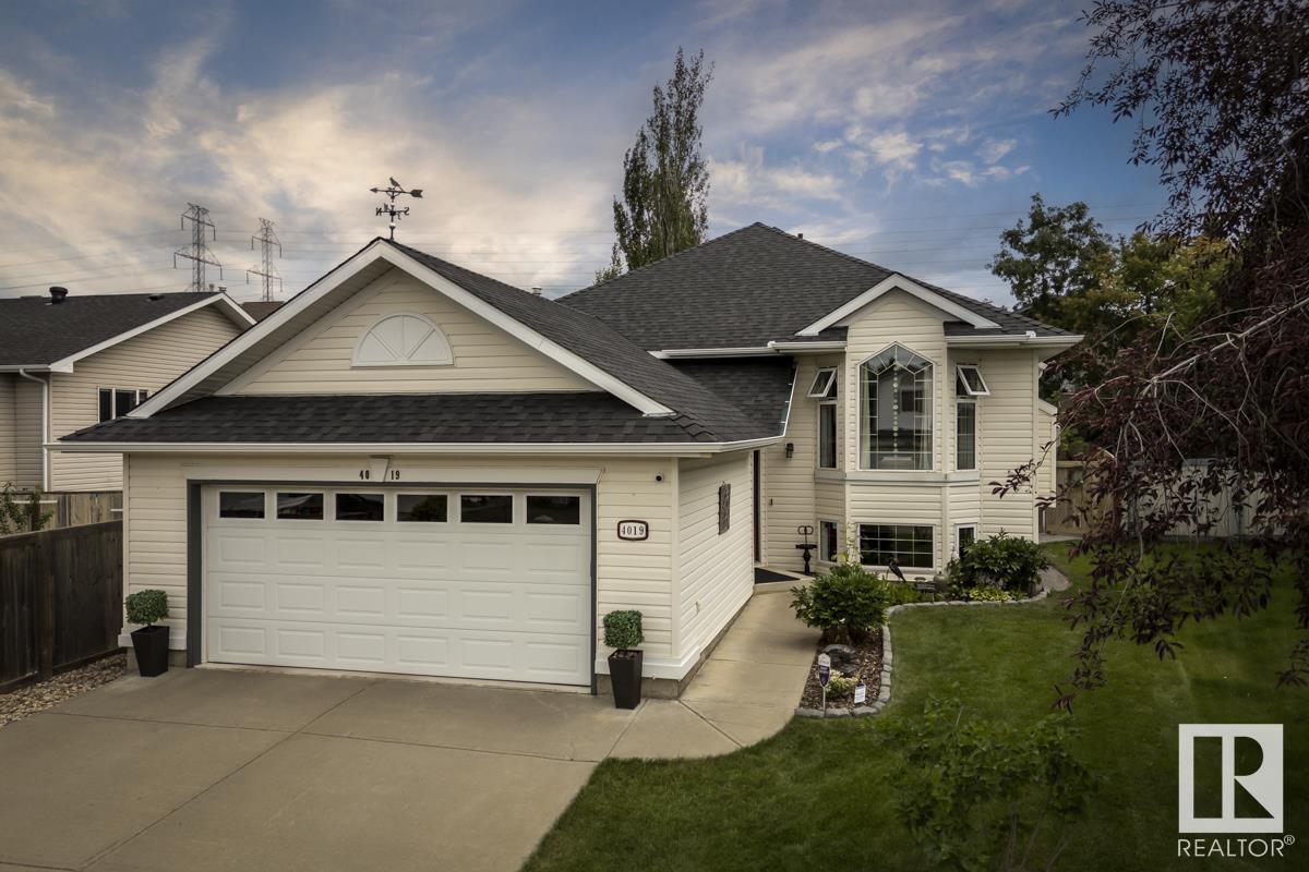 4019 28A Street NW  Edmonton AB T6T 1L8 photo