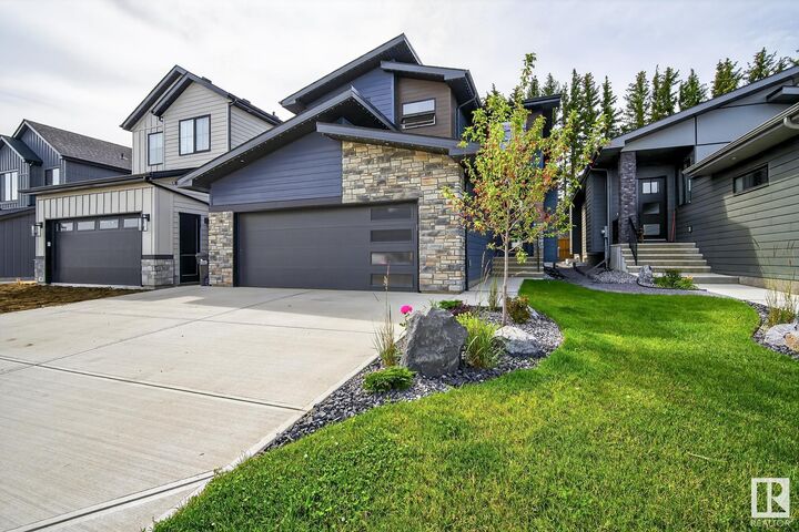 Property Photo:  57 Newbury Ci  AB T8B 0C4 
