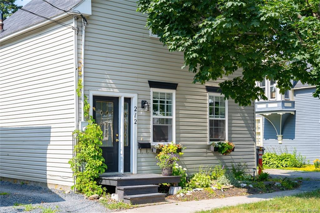 212 George Street  Fredericton NB E3B 1J5 photo