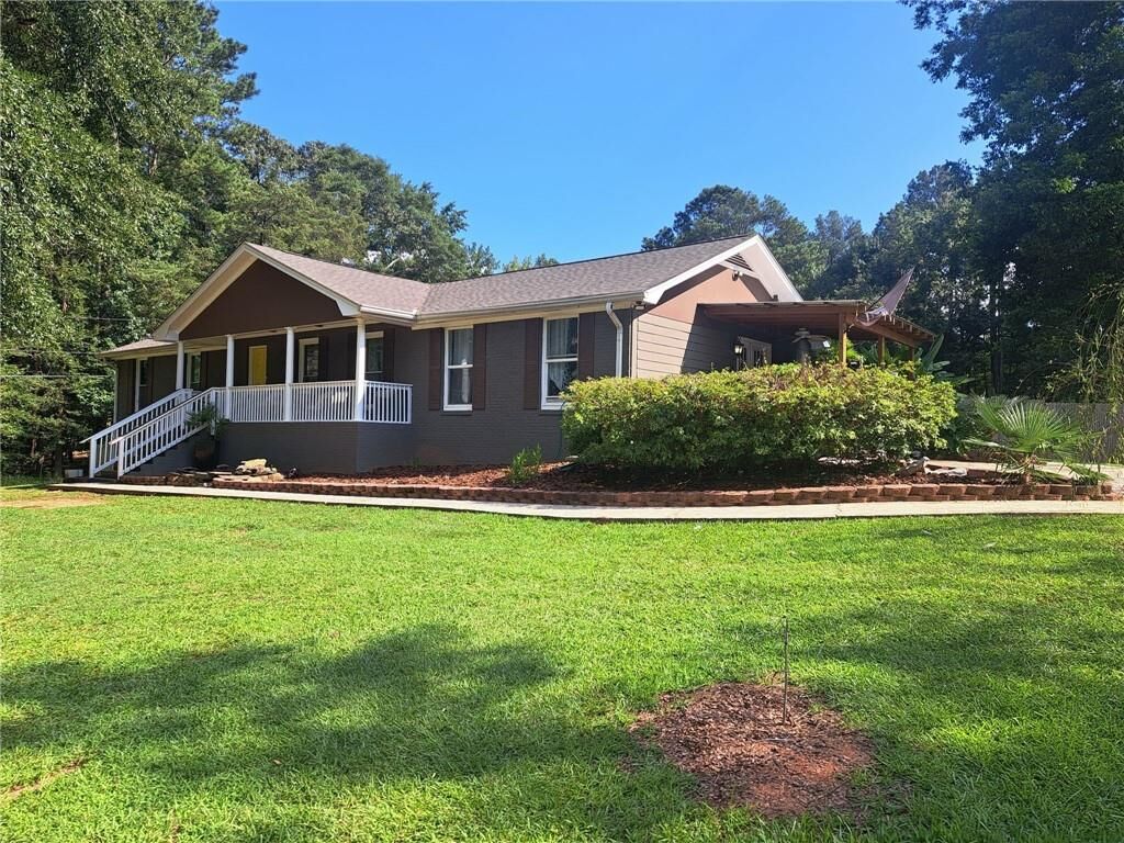 Property Photo: 1931 Lake Jodeco Road Road GA 30236