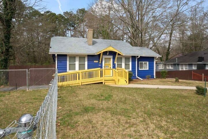Property Photo: 2431 Fairburn Road SW GA 30331