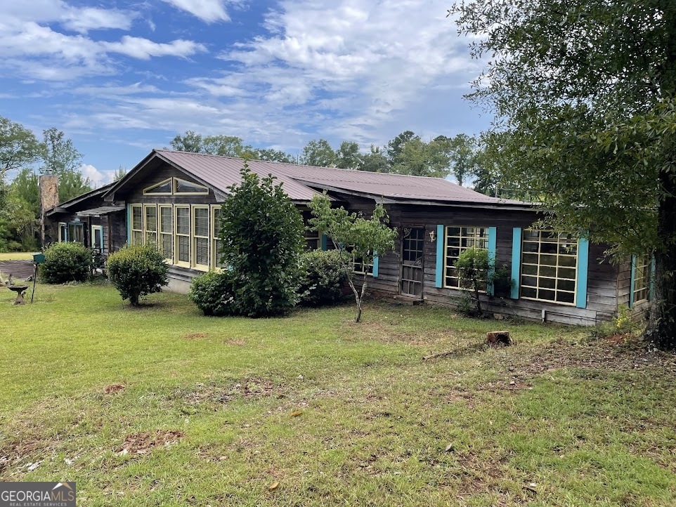 Property Photo: 3539 15th Avenue E AL 36854