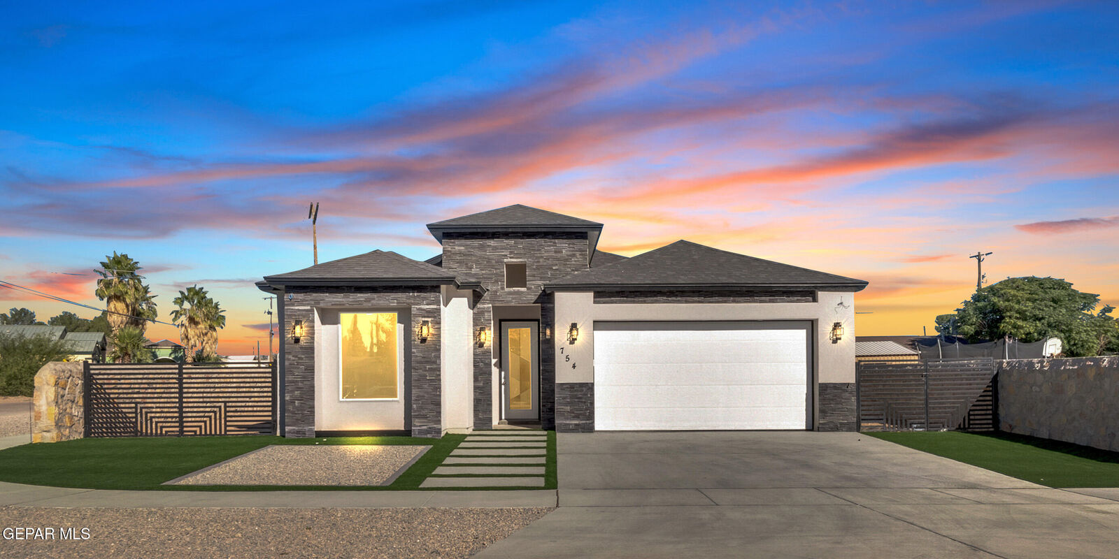 Property Photo:  754 Delilah Avenue  TX 79927 