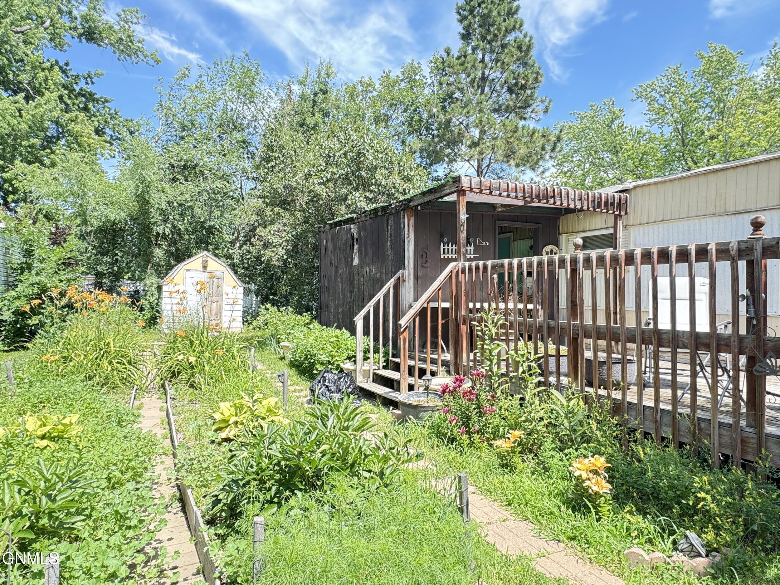 Property Photo:  1119 University Drive 1118  ND 58504 