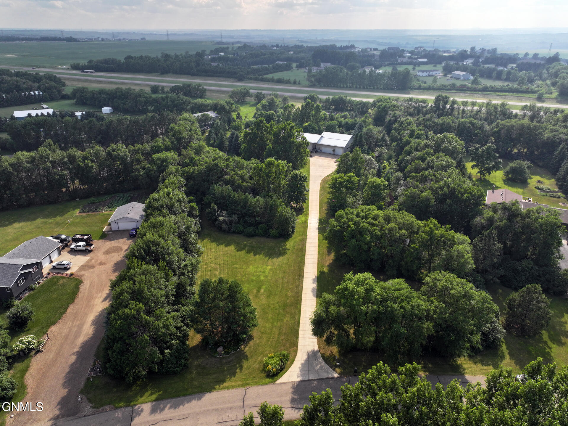 Property Photo:  10750 Rushmore Road  ND 58503 