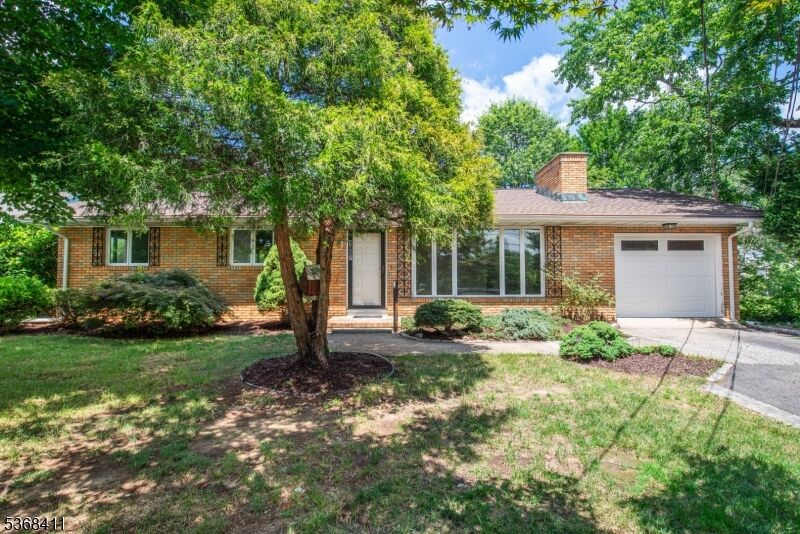 Property Photo: 1087 Ratzer Rd NJ 07470