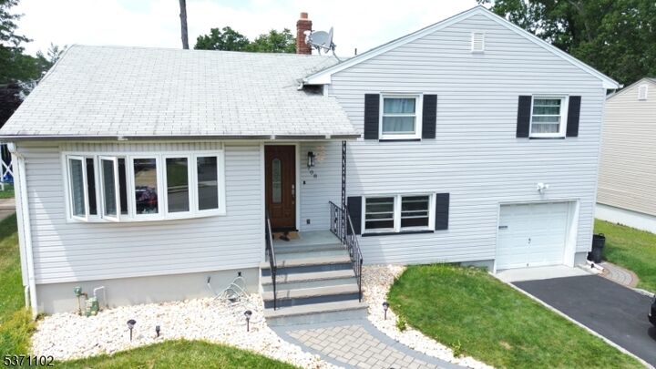 Property Photo: 708 Winchester Ave NJ 07083