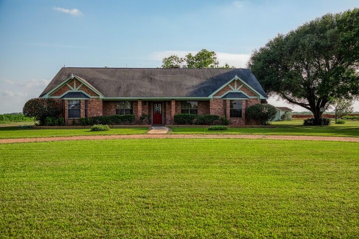 Property Photo:  2211 Beasley West End  TX 77417 