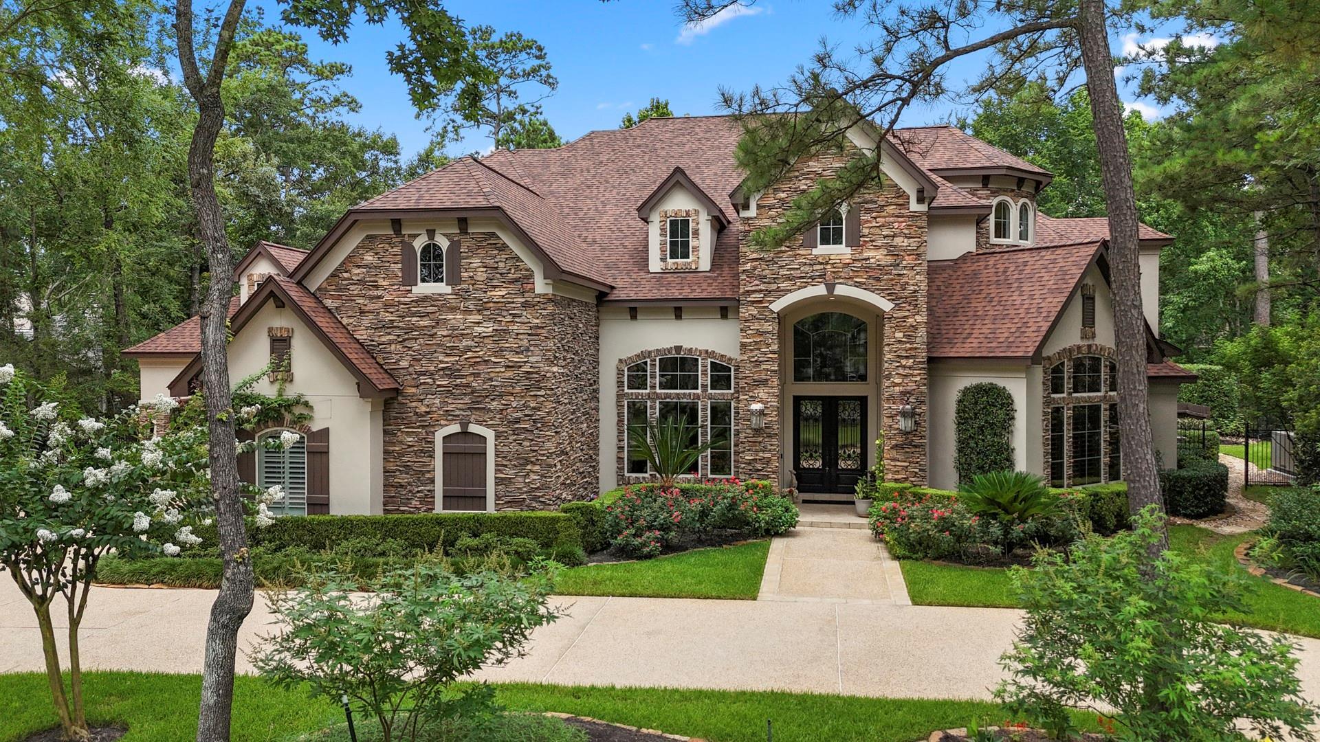 30 W Bracebridge Circle  The Woodlands TX 77382 photo