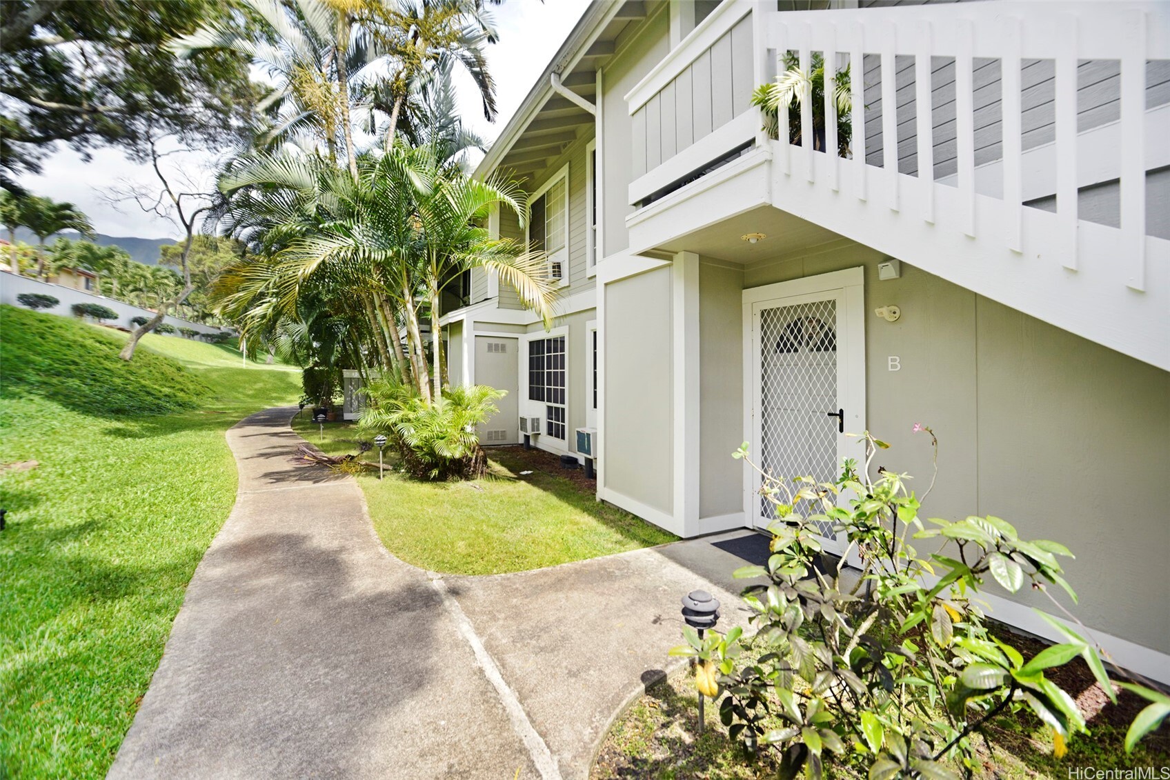 46-1060 Emepela Way 9B  Kaneohe HI 96744 photo