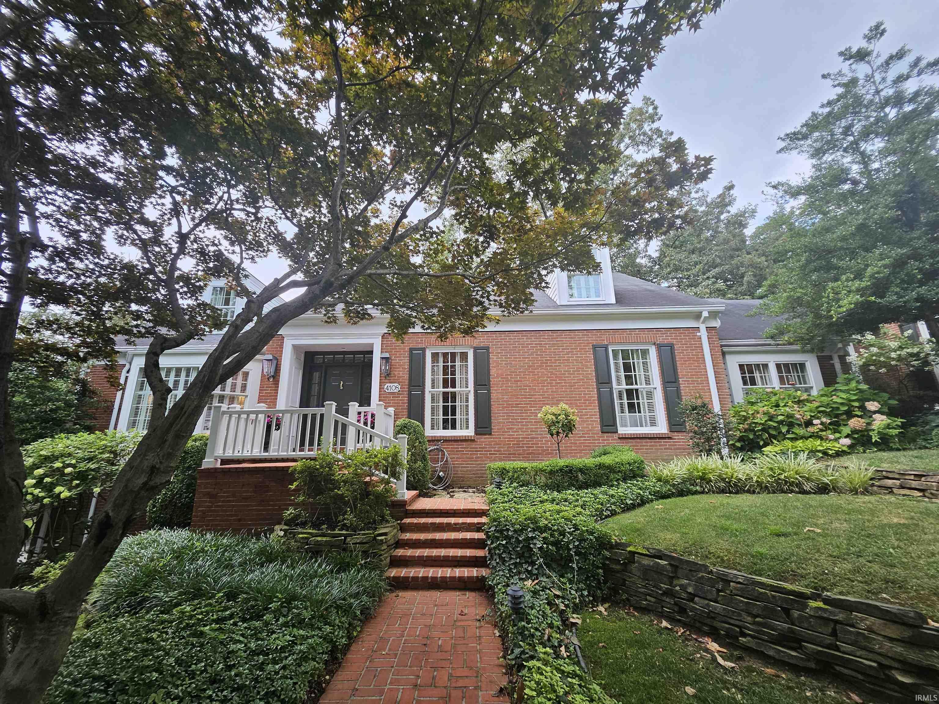Property Photo:  4108 Fairfax Court  IN 47710 