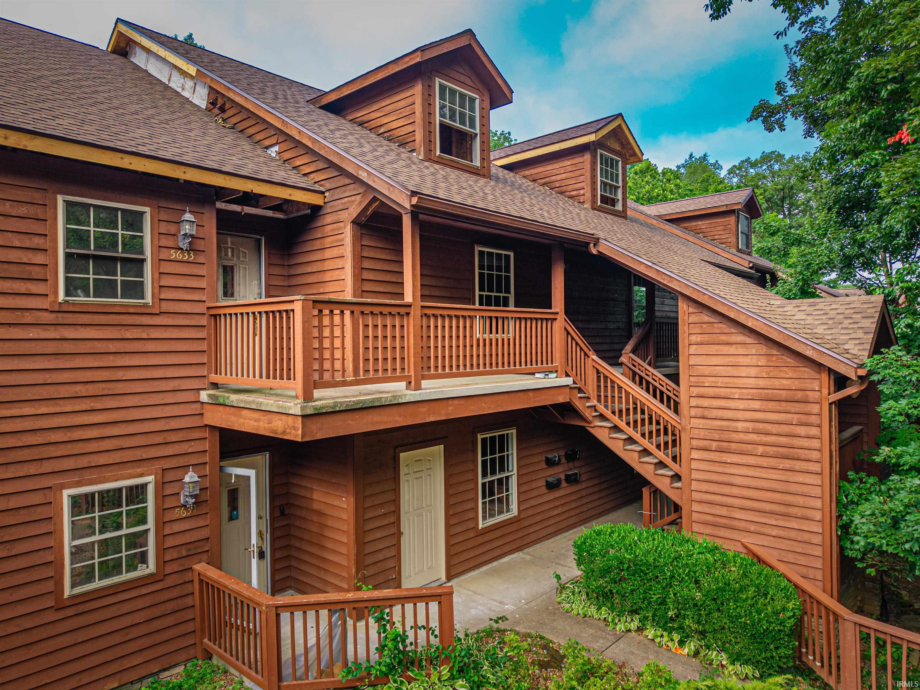 Property Photo:  5633 Forest Avenue  IN 47712 