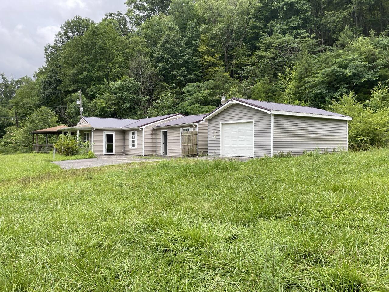 Property Photo: 93 Bradfordtown Spur KY 40977