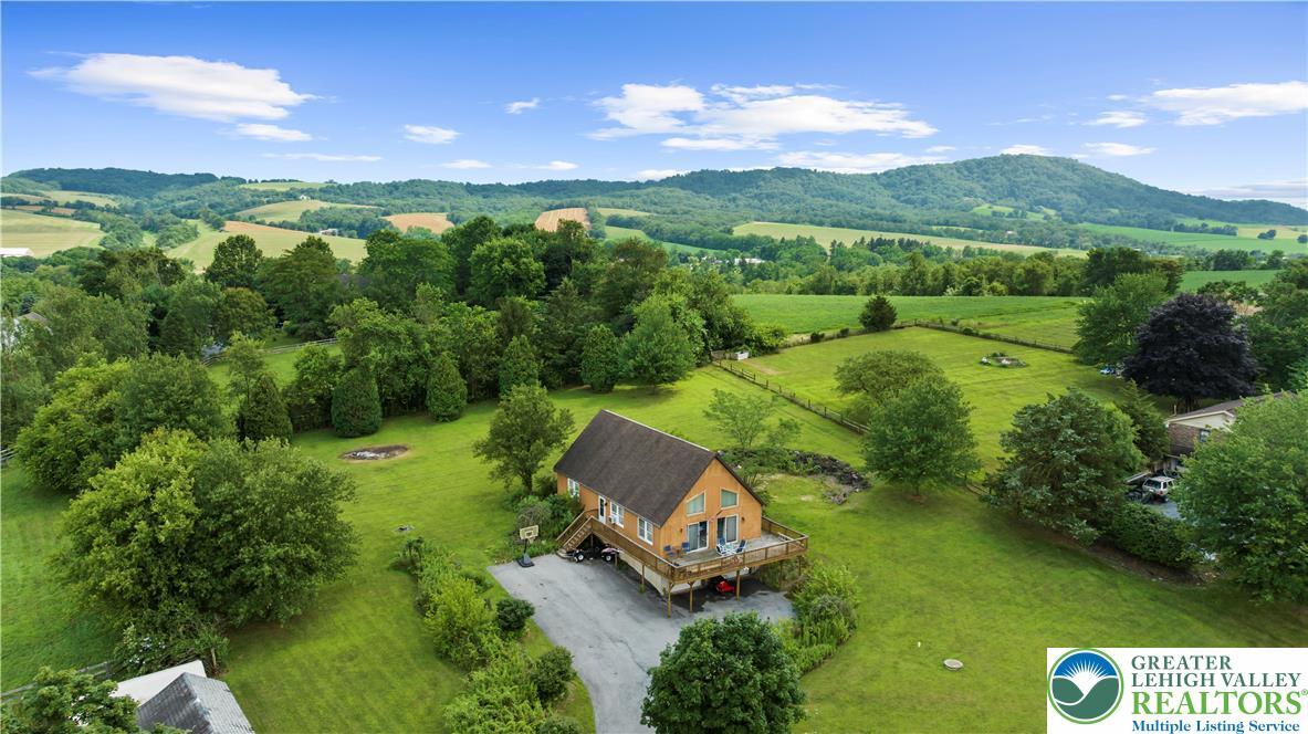 Property Photo: 8454 Kings Highway PA 19529