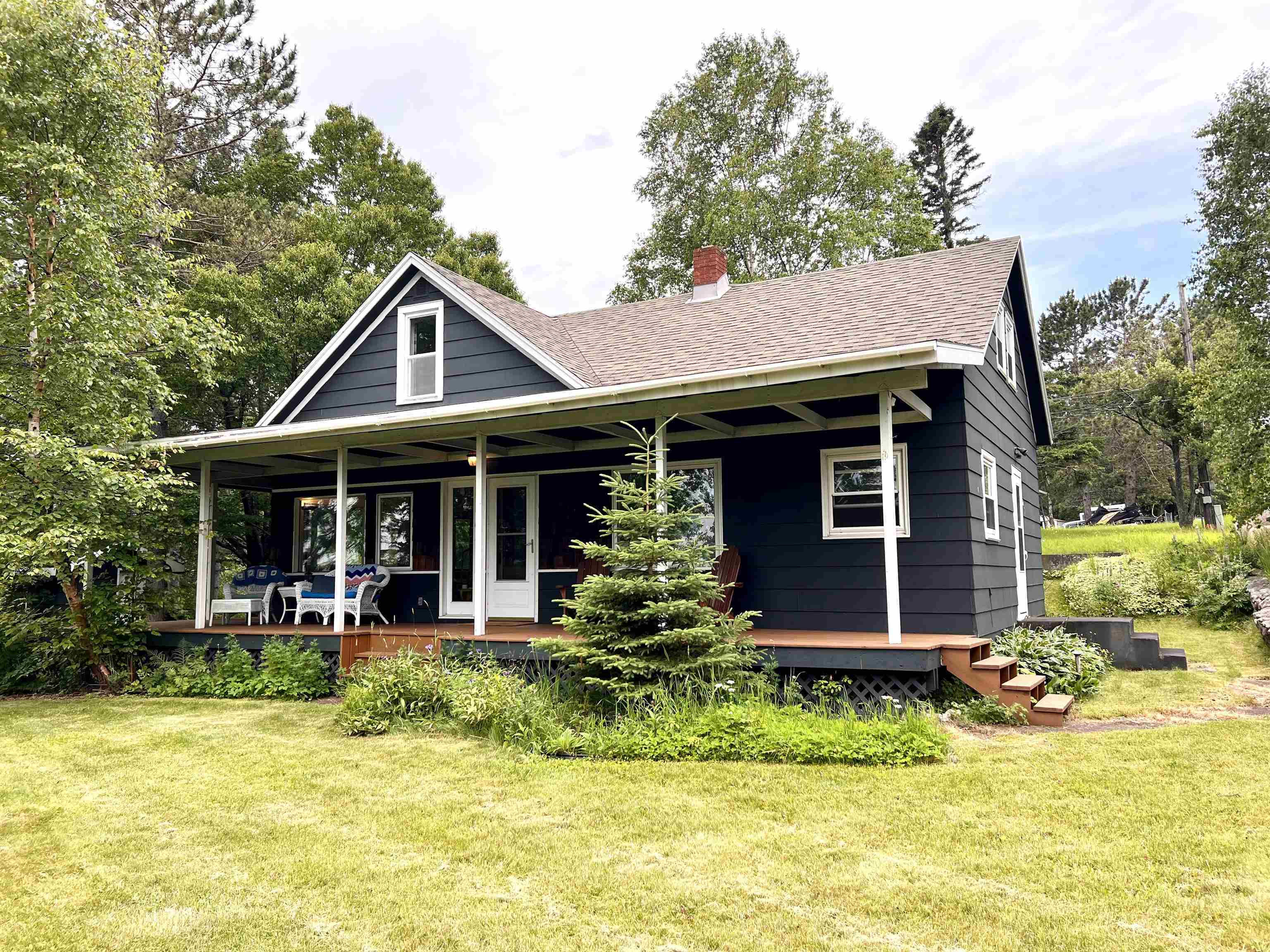 Property Photo: 769 Macdonald Ave MN 55601
