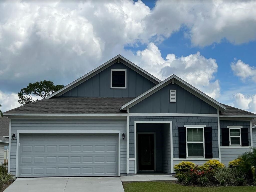 Property Photo: 24470 NW 6th Road FL 32669