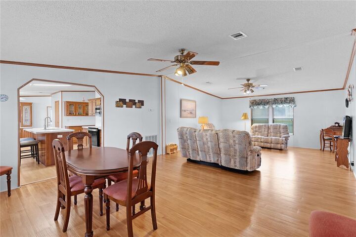 Property Photo:  16 Riverview Drive  FL 34731 