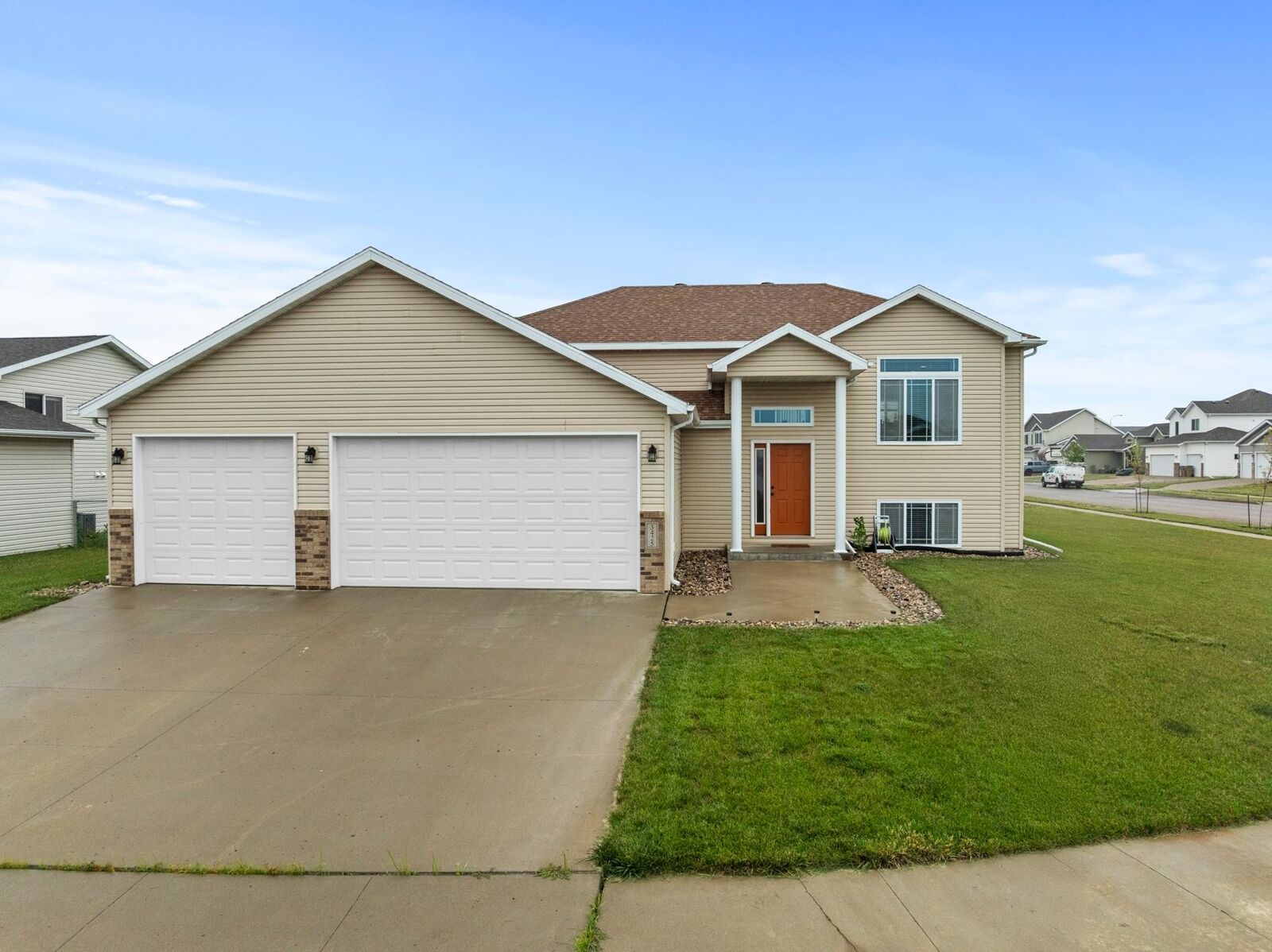 Property Photo: 3425 8th St NE ND 58703