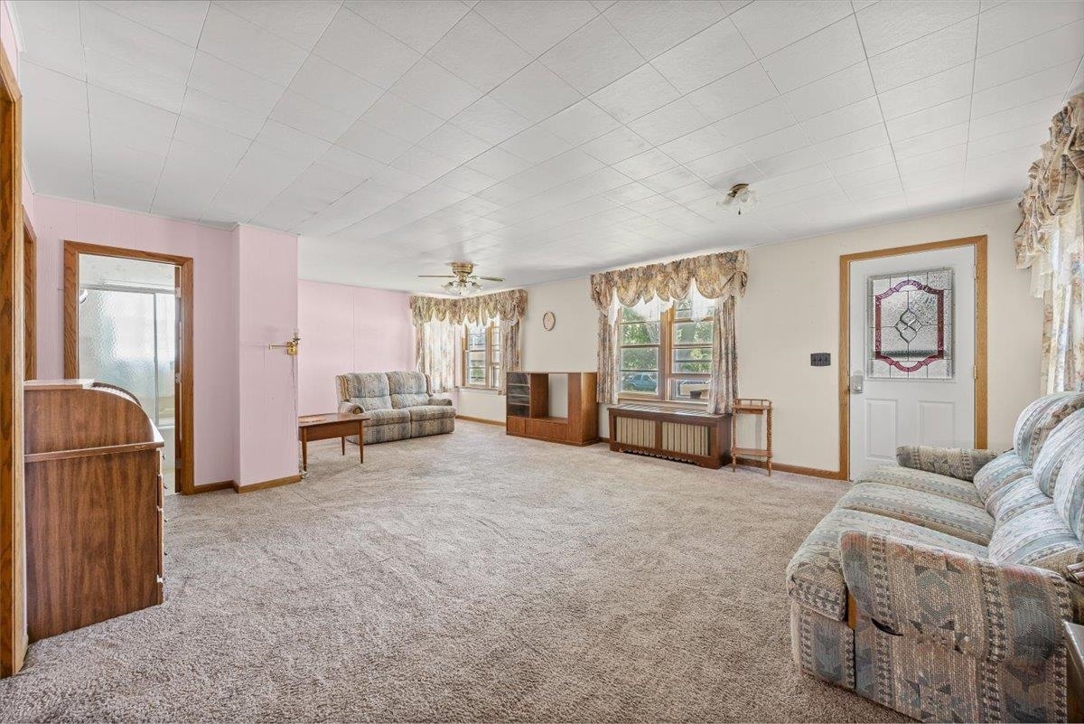 Property Photo:  506 3rd Avenue  SD 57717 