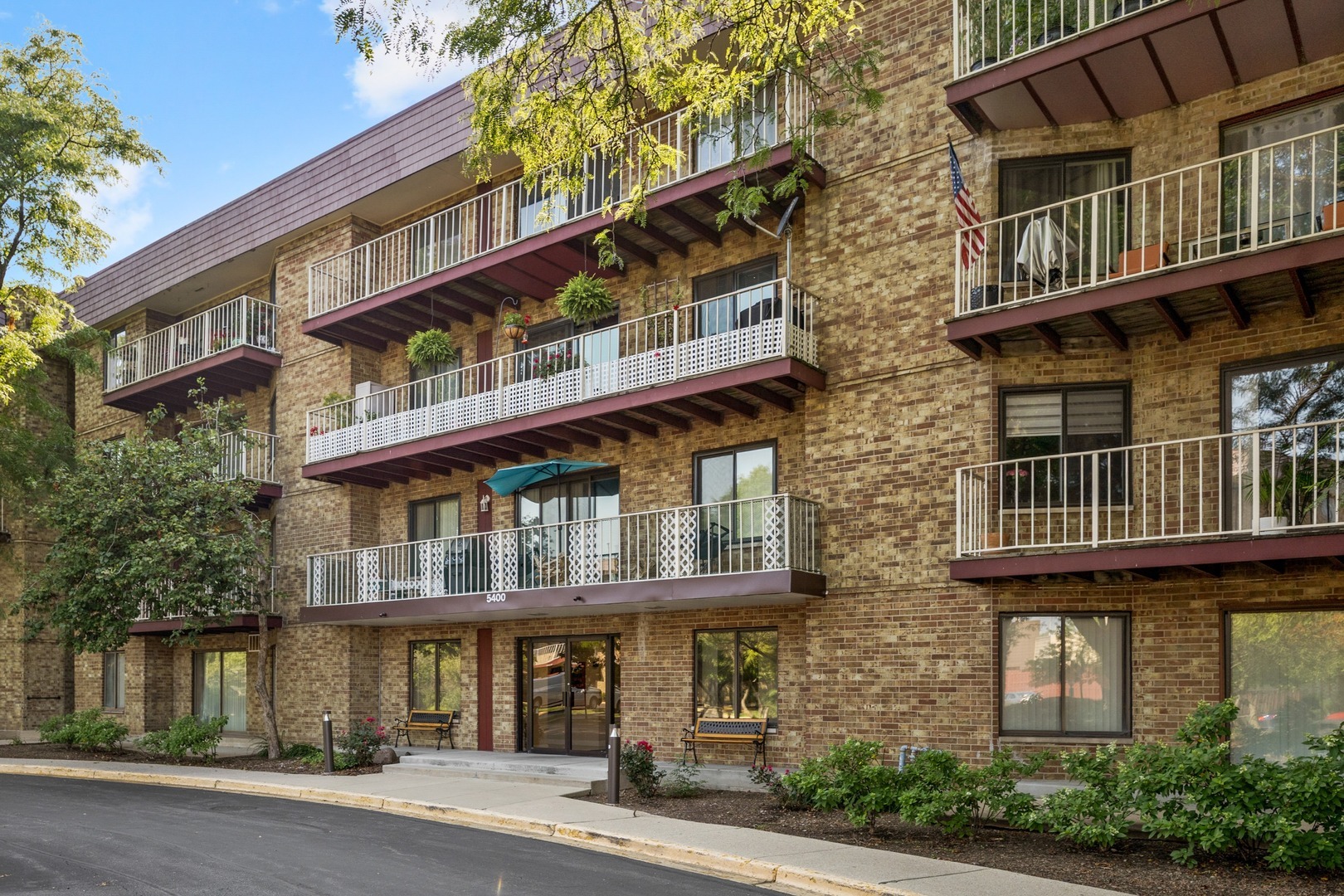 5400 Astor Lane 203  Rolling Meadows IL 60008 photo