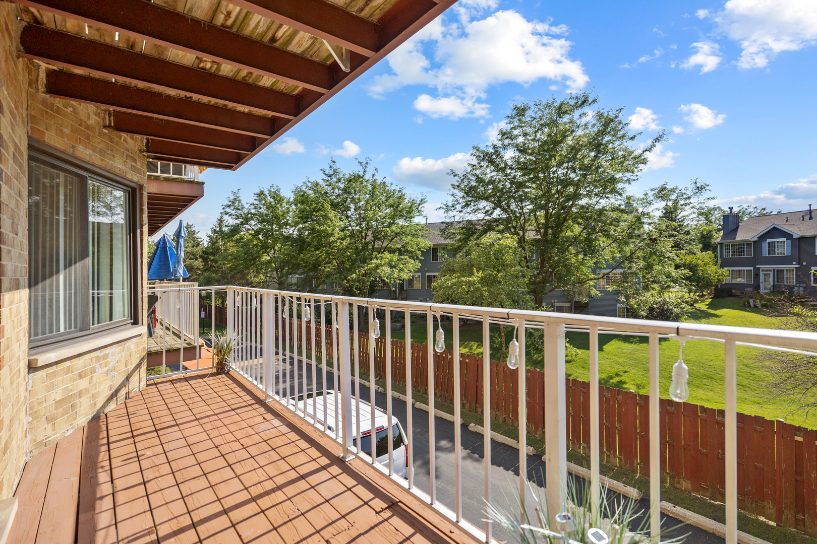 5400 Astor Lane 203  Rolling Meadows IL 60008 photo