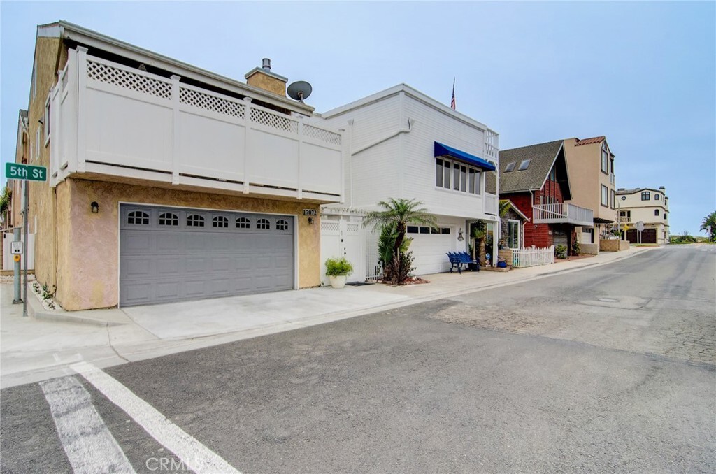 17072 5th Street A  Sunset Beach CA 90742 photo