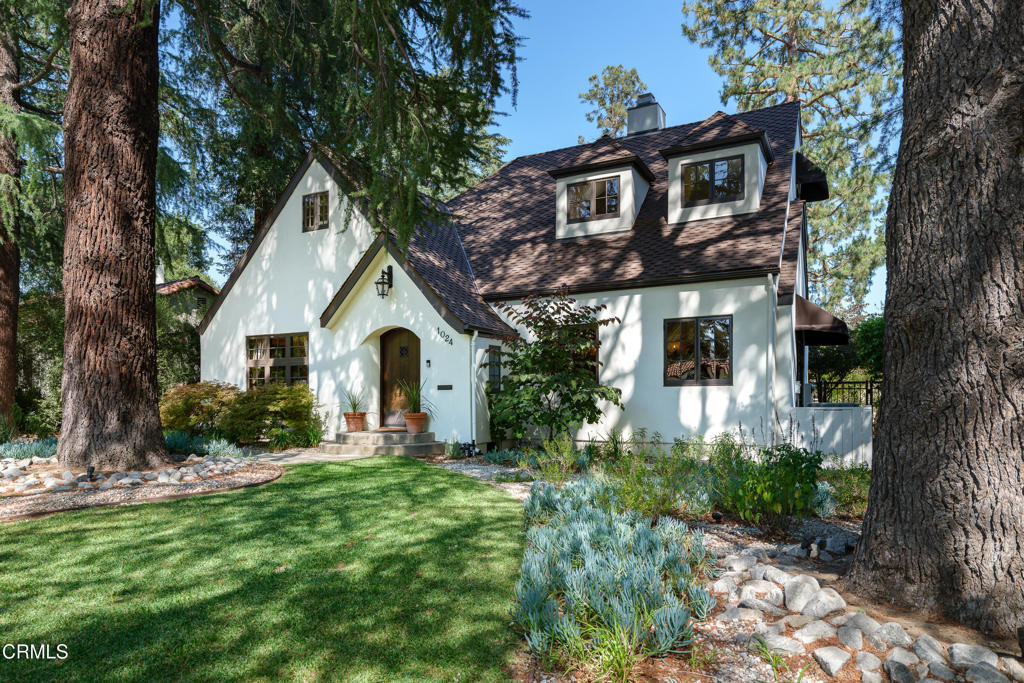Property Photo: 1024 Prospect Boulevard CA 91103