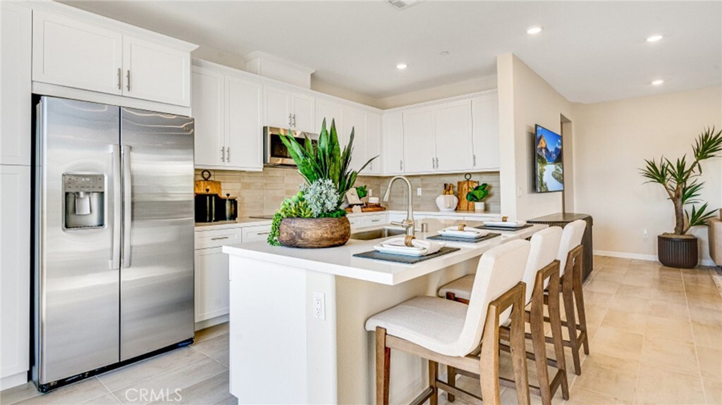 Property Photo:  2711 E Amberley Privado  CA 91762 