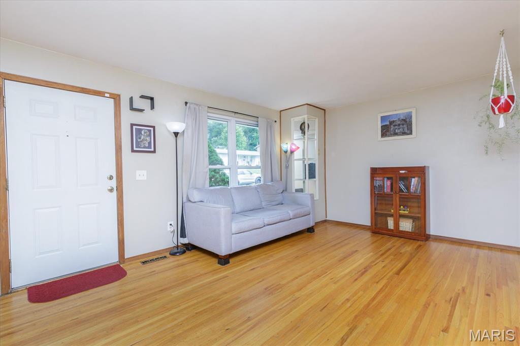Property Photo:  5407 Ville Rosa Lane  MO 63042 