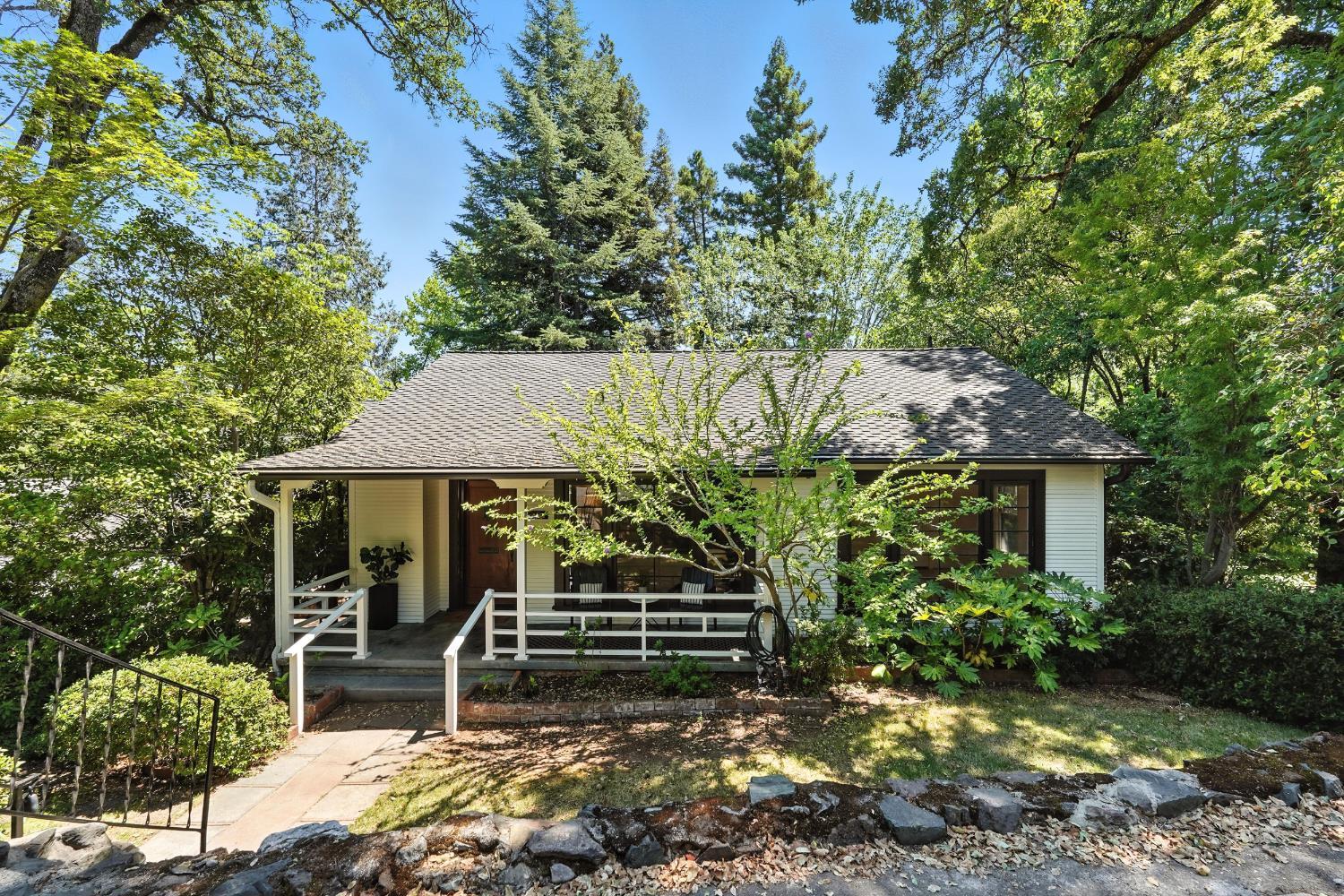Property Photo:  440 Foresthill Avenue  CA 95603 