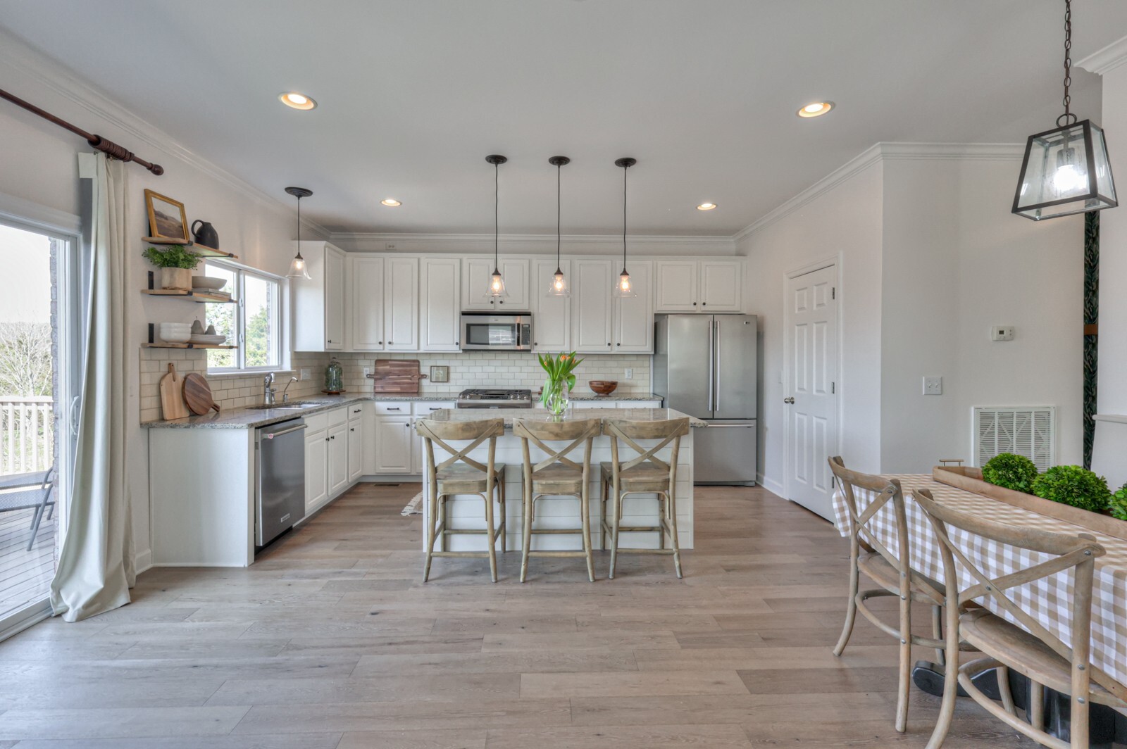 Property Photo: 1407 Hanson Dr TN 37067
