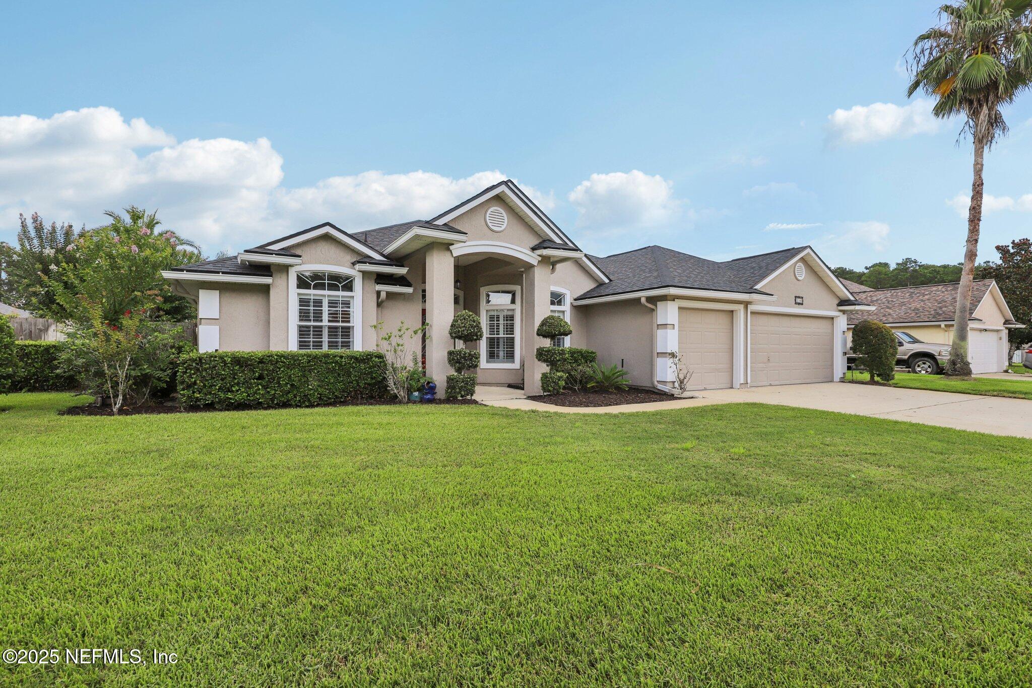 Property Photo:  2148 Blue Heron Cove Drive Drive  FL 32003 