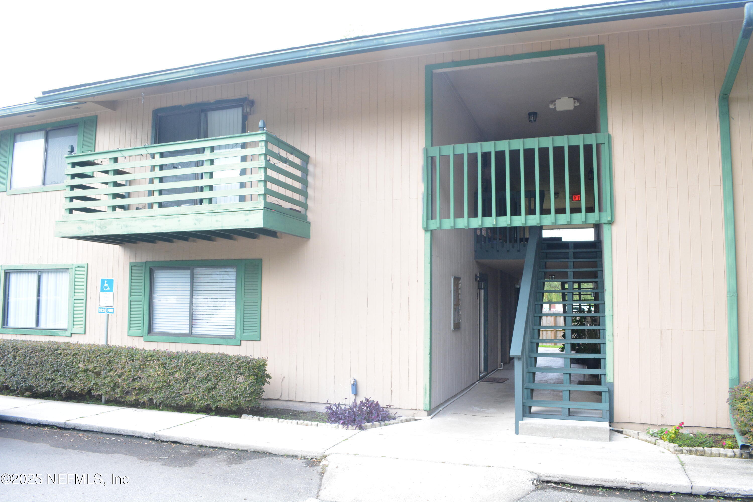 3765 Crown Point Road 9  Jacksonville FL 32257 photo