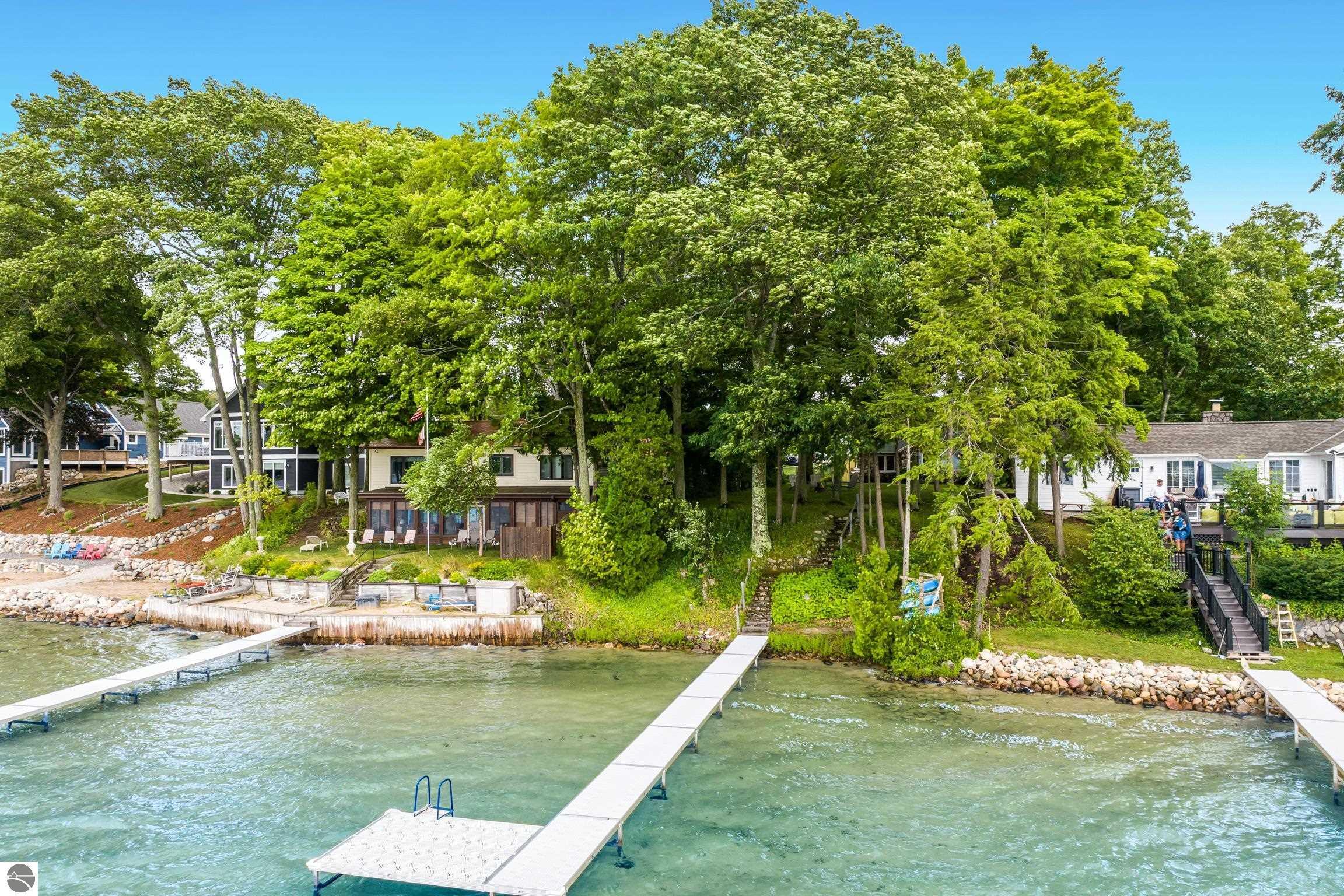 Property Photo: 871 N South Long Lake Road MI 49684