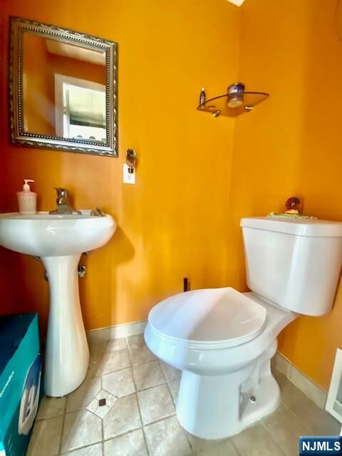 Property Photo:  162 Union Place  NJ 07660 