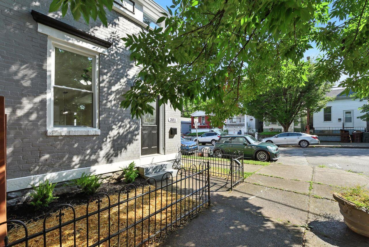 Property Photo:  301 Lindsey Street  KY 41071 