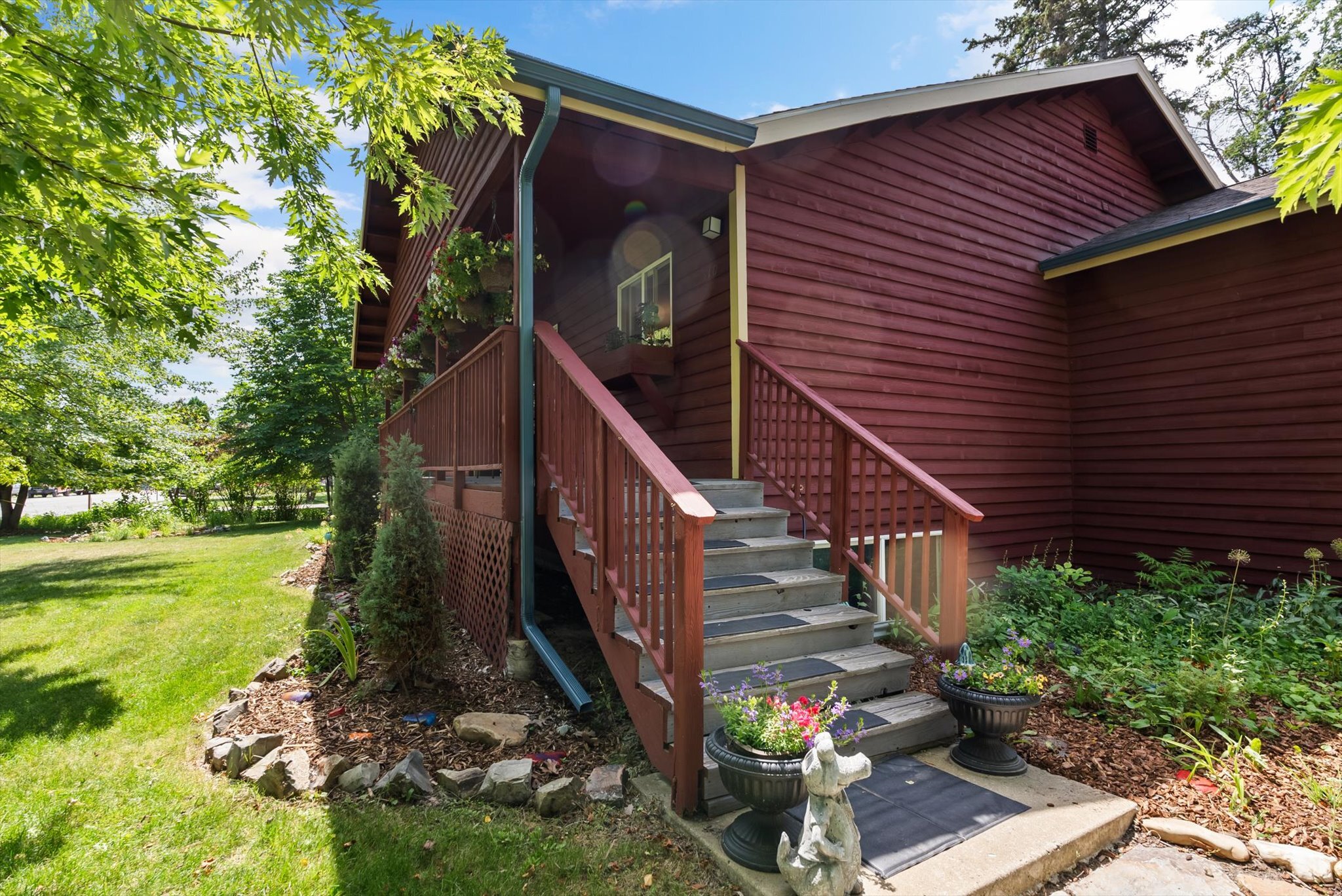 Property Photo: 510 Pine Avenue MT 59937