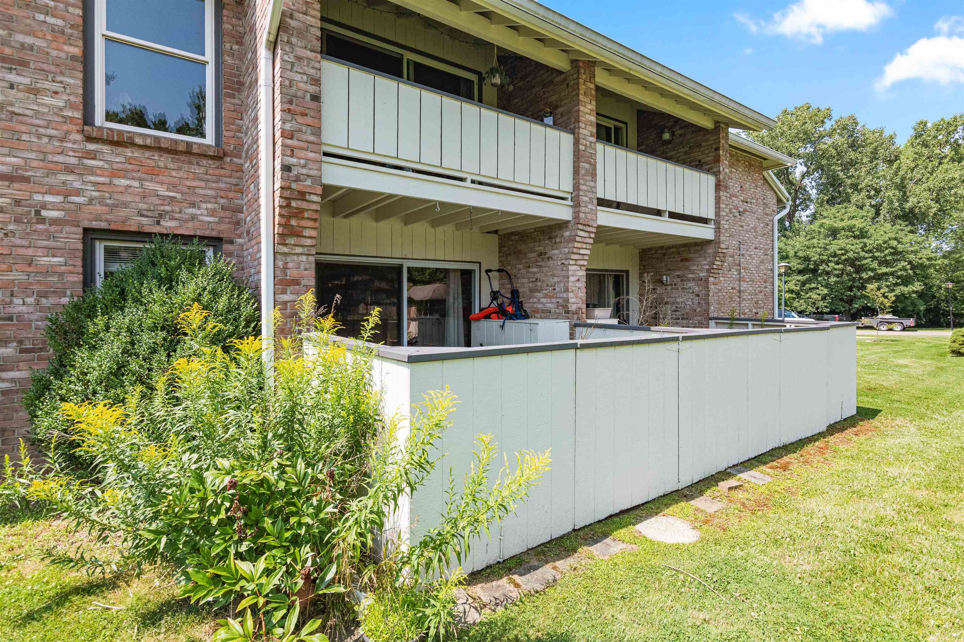 Property Photo:  230 Ledgewood Circle  VT 05401 