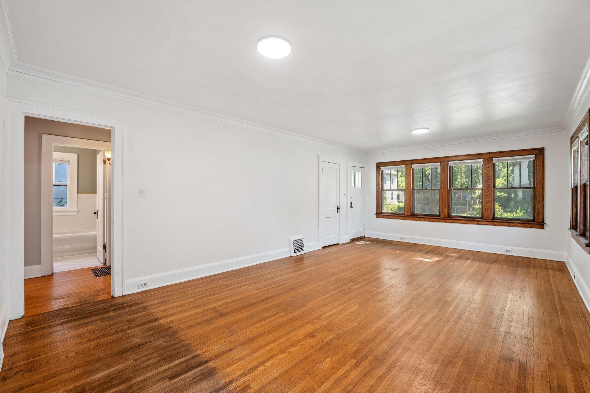 Property Photo: 3540 33rd Avenue S MN 55406