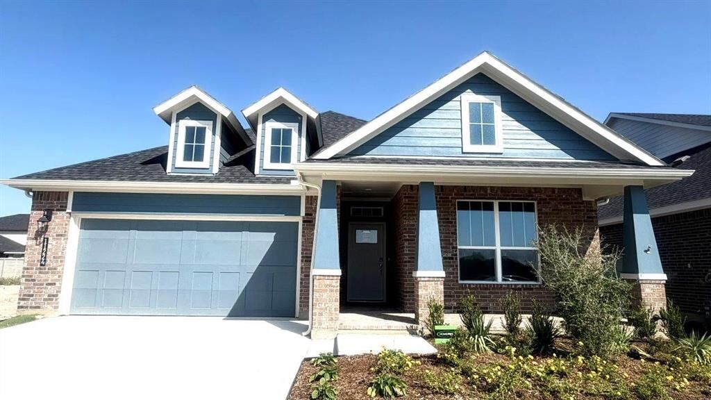 Property Photo:  11224 Treehouse Trail  TX 76247