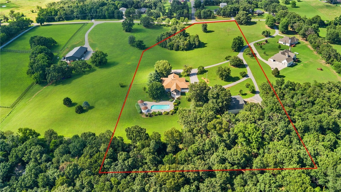 Property Photo:  15901 Mt Olive Road  AR 72736 