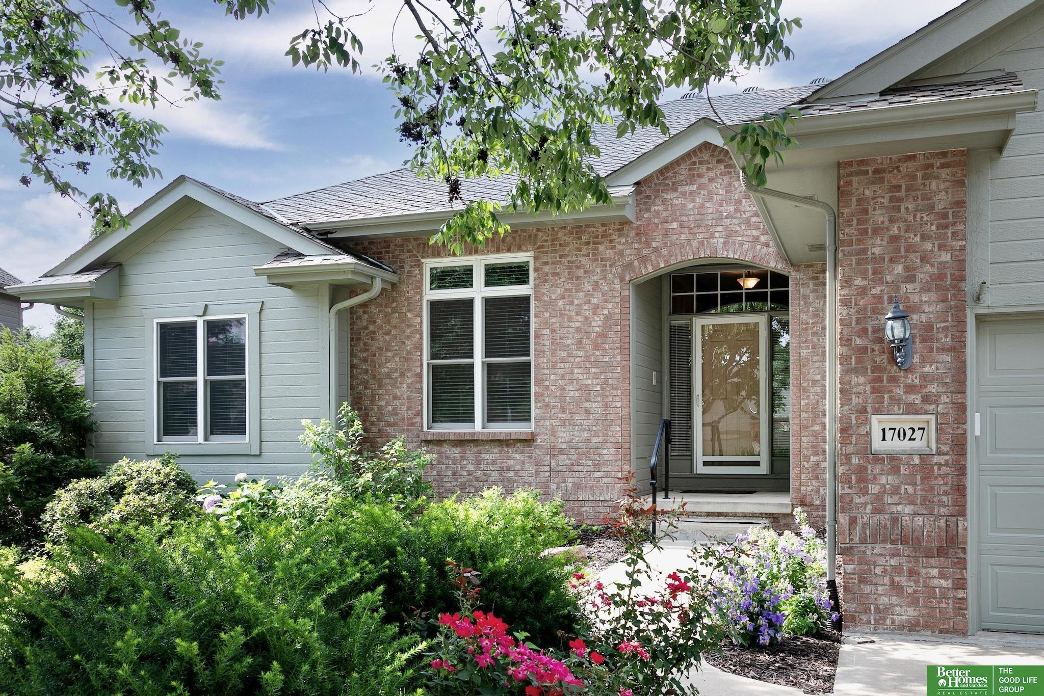 Property Photo:  17027 Cinnamon Circle  NE 68135-9999 