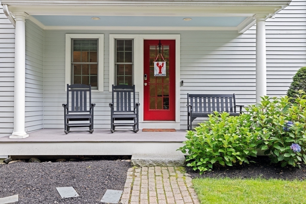 Property Photo: 3 Brattle Rd MA 02061