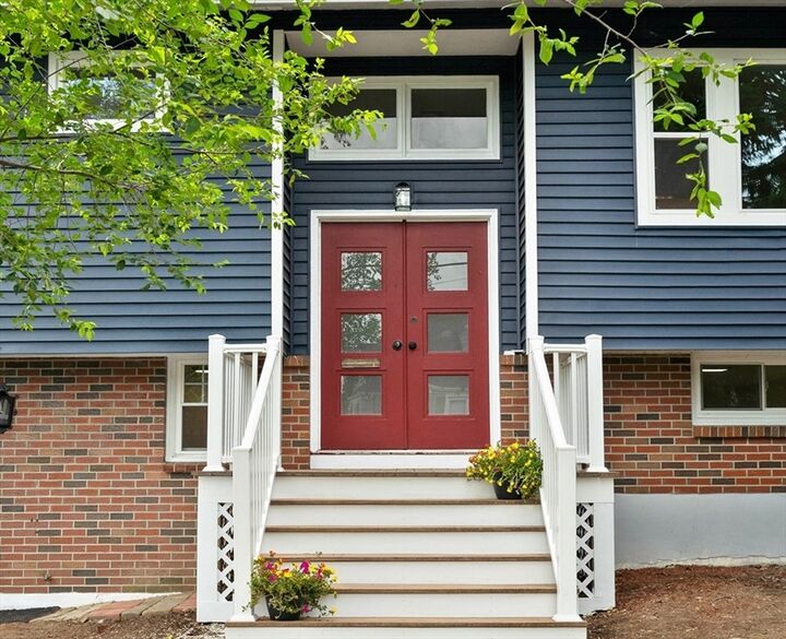 Property Photo:  48 Lansing Rd  MA 01904 