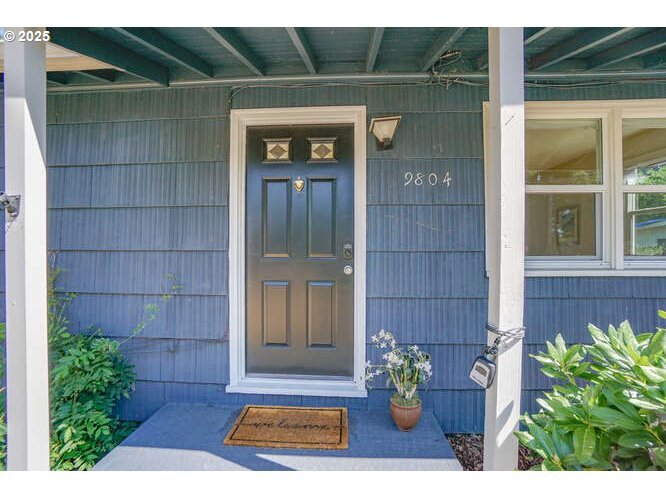 Property Photo:  9804 NE 2nd St  WA 98664 