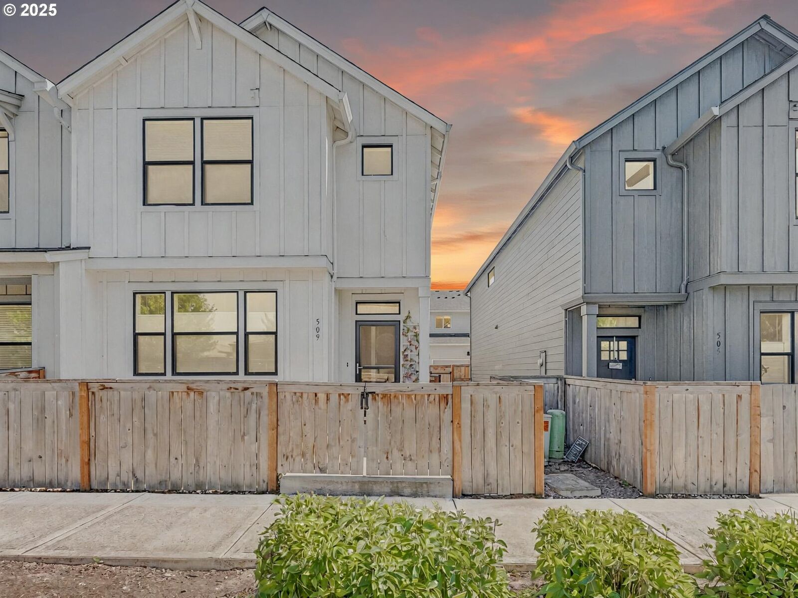 Property Photo: 509 NE 72nd St WA 98665